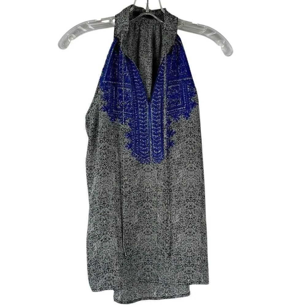 THML Embroidered High V-neck Sleeveless Flowy Blouse M